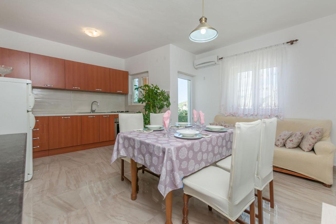 Apartment Jasna Omiš