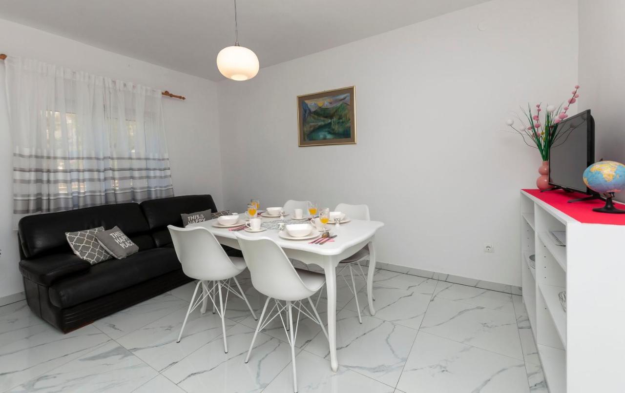 Apartment Jasna *