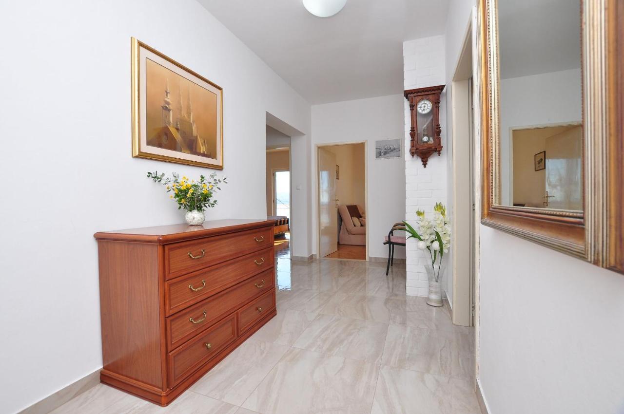Apartment Jasna Omiš