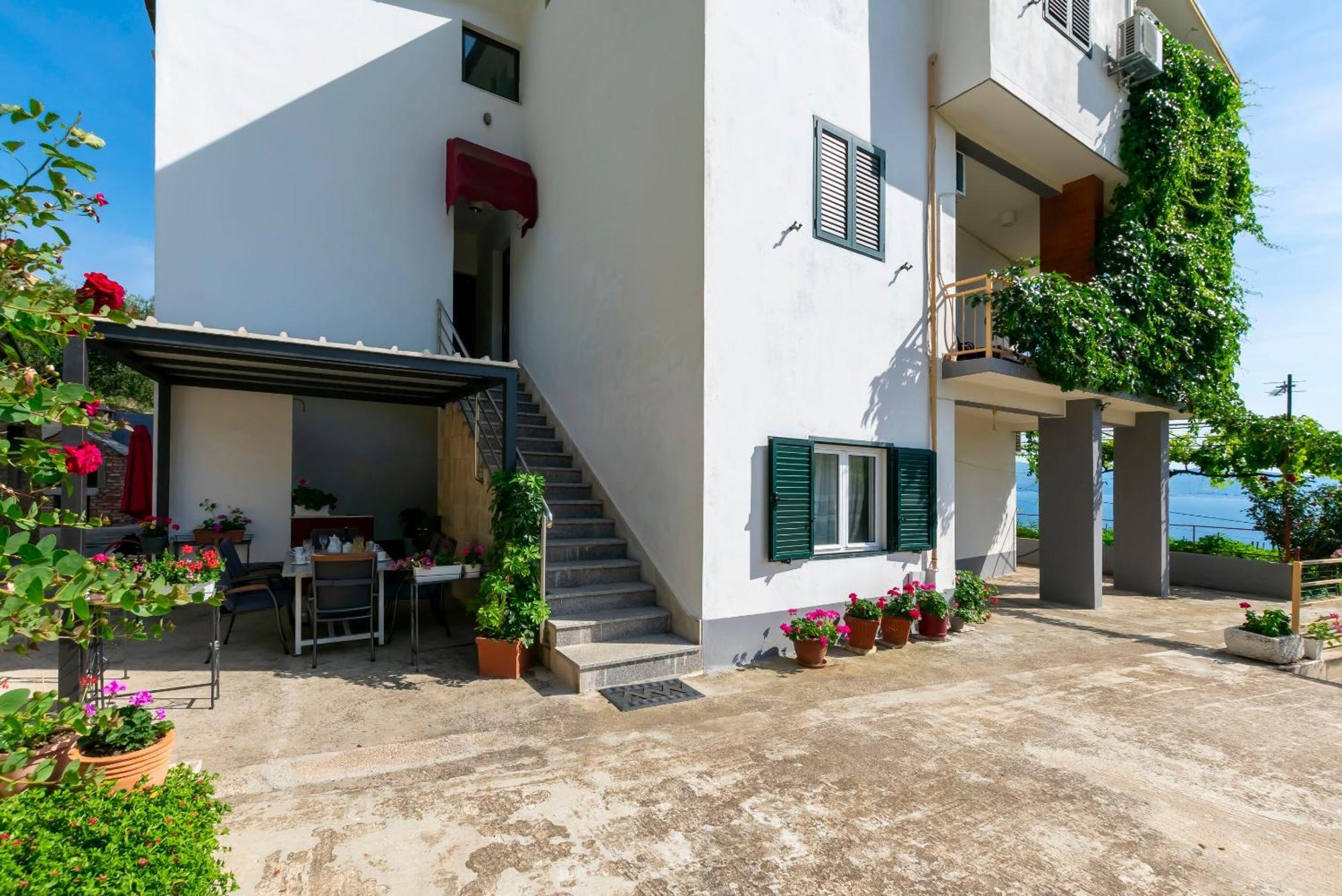 Apartment Jasna Omiš